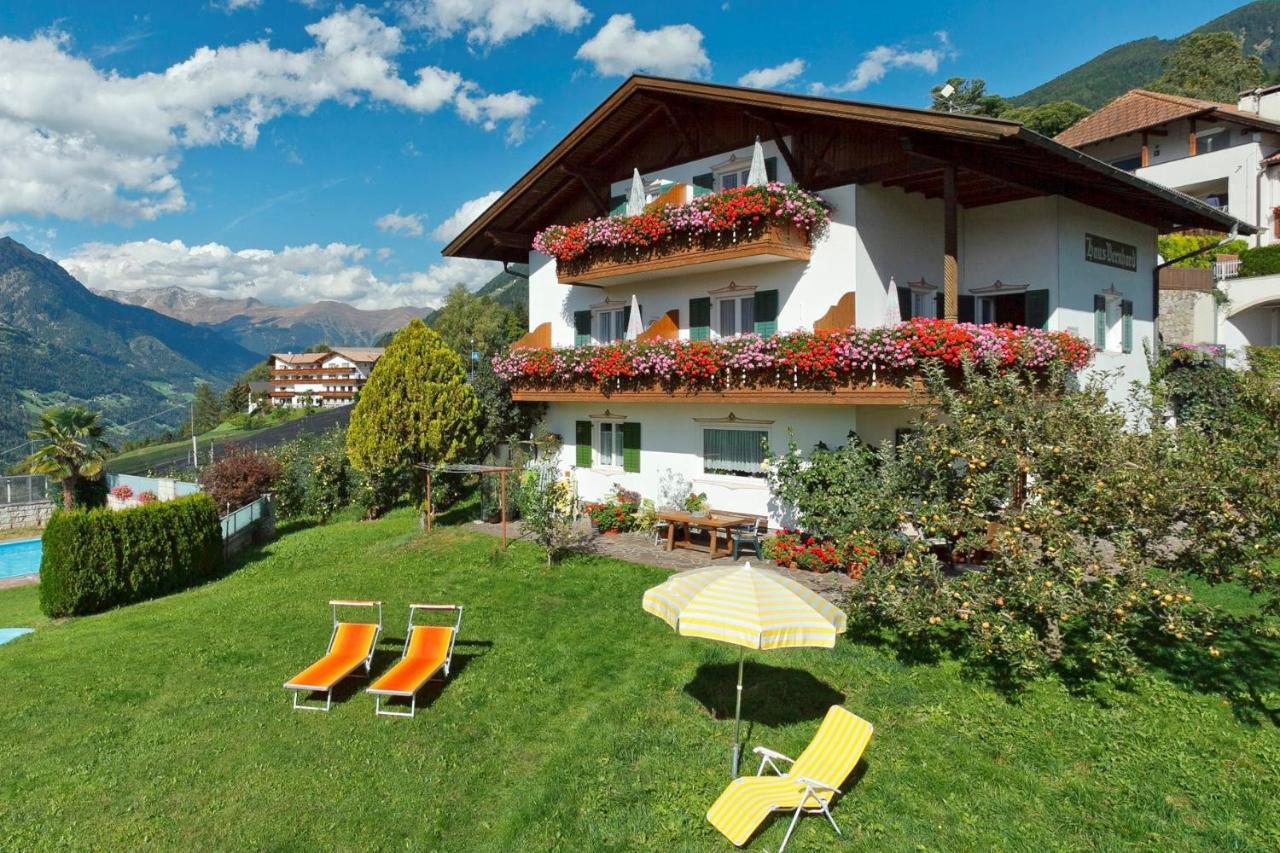 Haus Bernhard Apartment Schenna Exterior foto